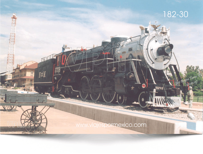 Ferrocarril en el Parque Museo de las tres Centurias en Aguascalientes, Ags. México