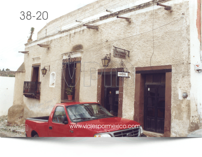 Fachada del Hotel El Corral del Conde en Real de Catorce, S.L.P. México