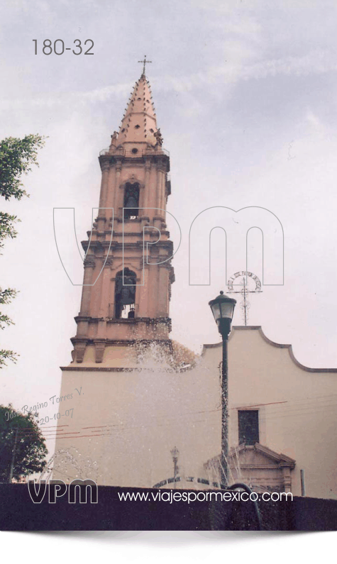 Otra vista del Templo en la Av. Madero del Barrio de San Antonio, Aguascalientes, Ags. México