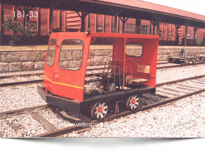 Pequeño carro de tren en el Parque Museo de las tres Centurias en Aguascalientes, Ags. México