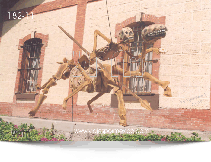 La calaca en su caballo en el Parque Museo de las tres Centurias en Aguascalientes, Ags. México