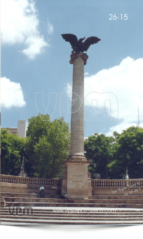 Monumento en la Plaza en el centro de Aguascalientes, Ags. México