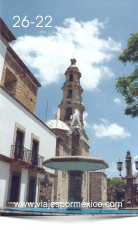 Fuente en el costado de la Catedral en la zona centro de Aguascalientes, Ags. México