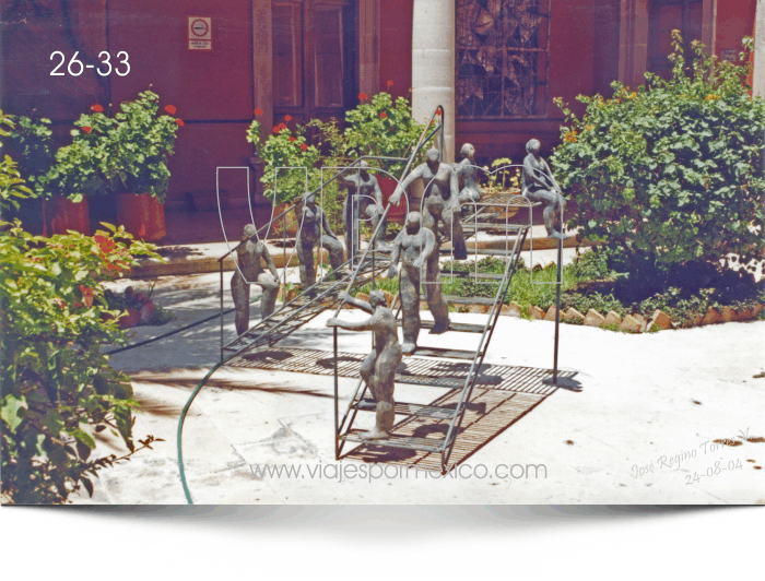 Jardines en el interior del Museo Regional de Historia en la zona centro de Aguascalientes, Ags. México