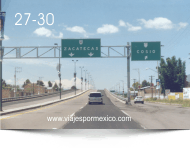 Carretera Aguascalientes-Zacatecas en la desviación a Cosío