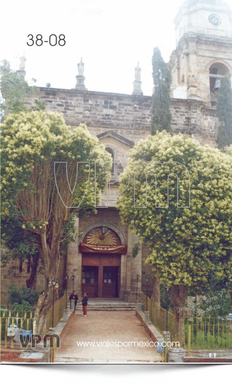 Frente de la Parroquia de la Purísima Concepción en Real de Catorce, S.L.P. México