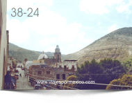 La Torre de la Parroquia y parte del Jardín de Real de Catorce, S.L.P. México